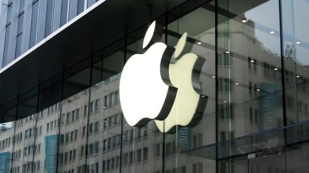 Apple заплатит до $500 млн компенсации за намеренное замедление работы айфонов