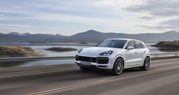 Porsche презентовал новую топ-версию Cayenne с мощностью 550 «лошадей»