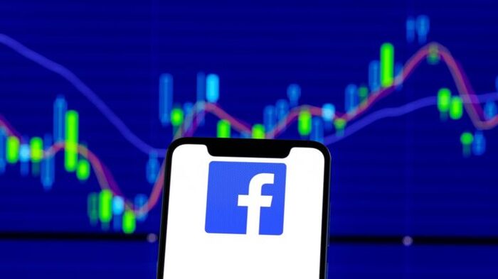 В руководстве Facebook работают десятки бывших сотрудников ЦРУ, ФБР и других силовых ведомств США