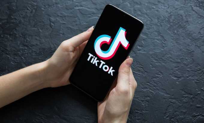 TikTok начал тестирование функции загрузки 30-минутных видео в рамках стратегии конкуренции с доминирующим на рынке YouTube