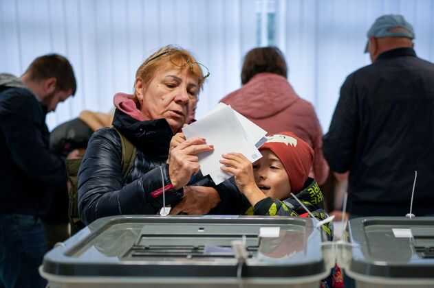 Угроза взрыва заставила эвакуировать избирательный участок на президентских выборах Молдавии в Италии