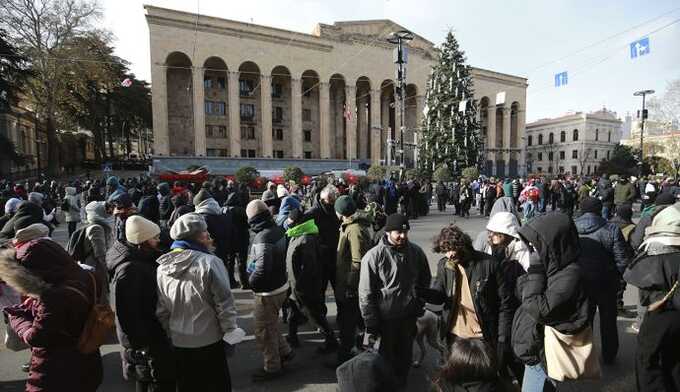 В Грузии проходит акция протеста против выборов президента