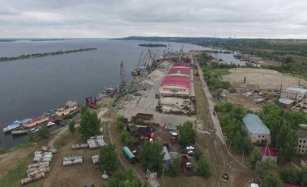 Спорная сделка в Саратове: дагестанская фирма получает землю и здания "Альфа-холдинга"