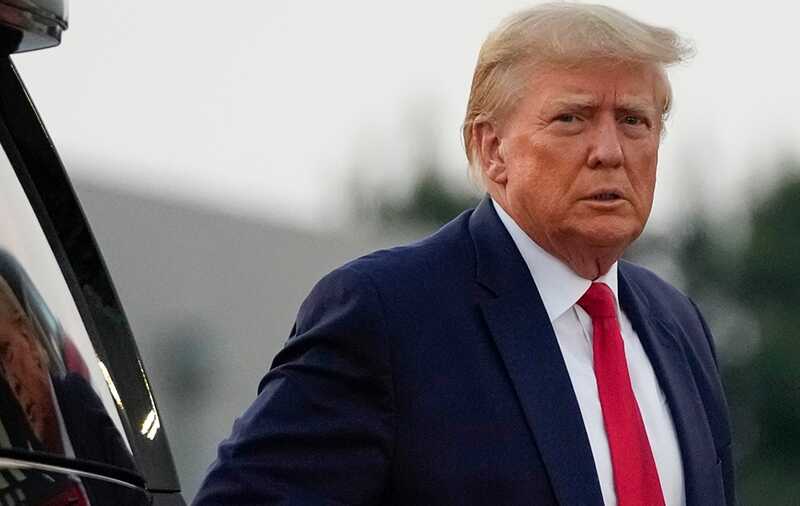 Трамп заявил, что будет обсуждать с Путиным вопрос раздела активов Украины