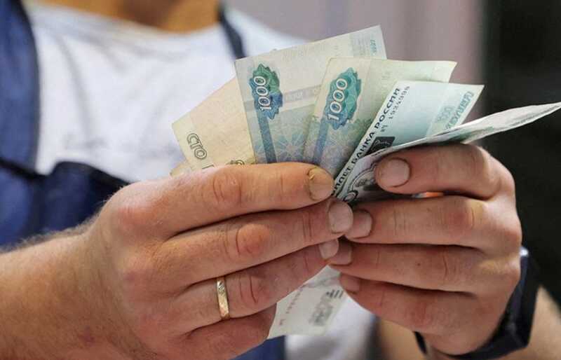 Сотрудники сети «СИН» в массовом порядке увольняются из-за невыплаты премий и уменьшения заработной платы