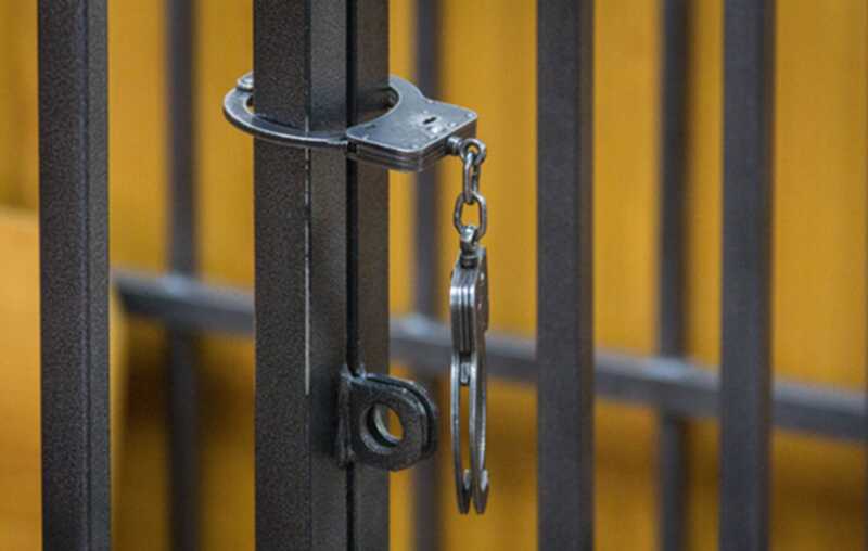 Суд арестовал женщину из Канска, обвиняемую в убийстве троих детей с использованием топора