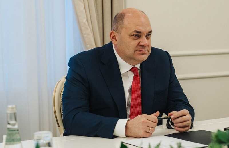 Бывшего руководителя Курской области Алексея Смирнова обвиняют в выводе миллиардов рублей через "Корпорацию развития"