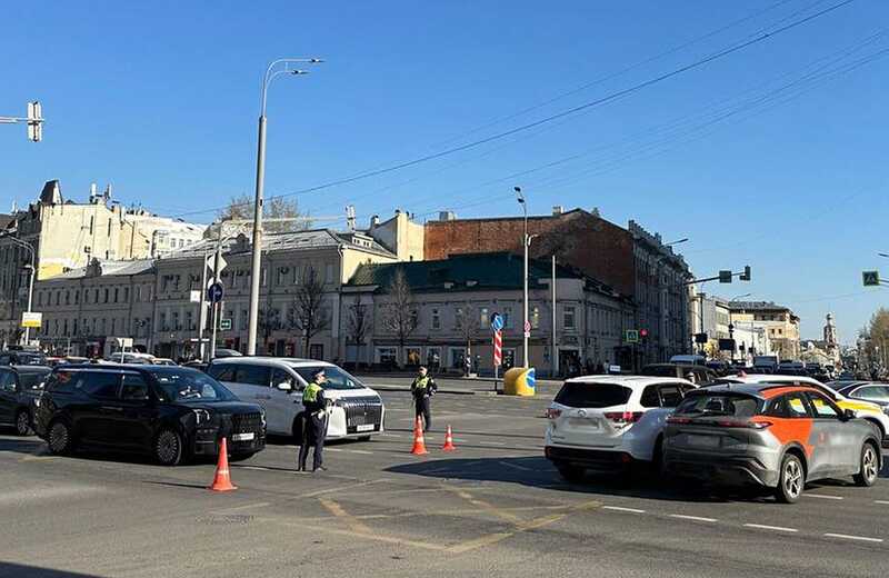 В Москве перекрыли улицы возле здания Следственного комитета