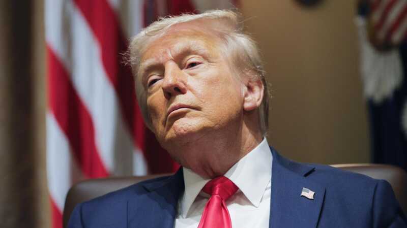 Трамп выражает готовность обсудить возможность уступки Крыма в обмен на мирное соглашение с Москвой
