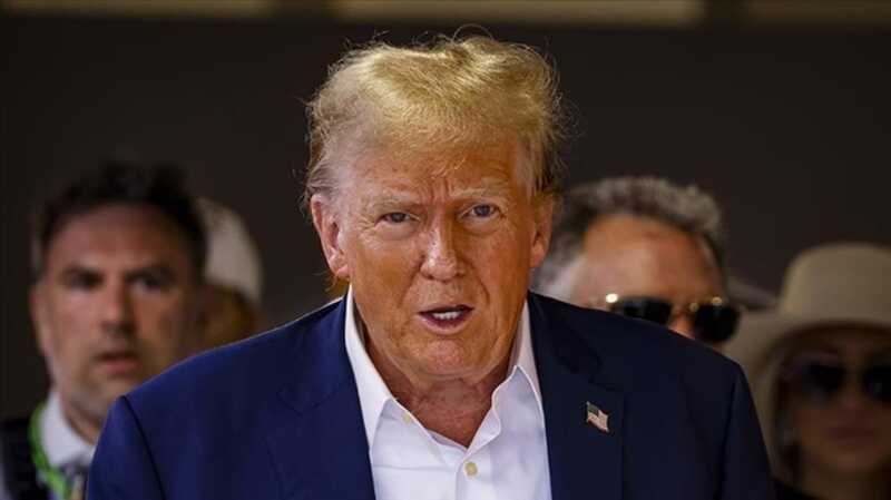 Уровень одобрения Трампа в США упал до минимальной отметки с момента его возвращения в Белый дом