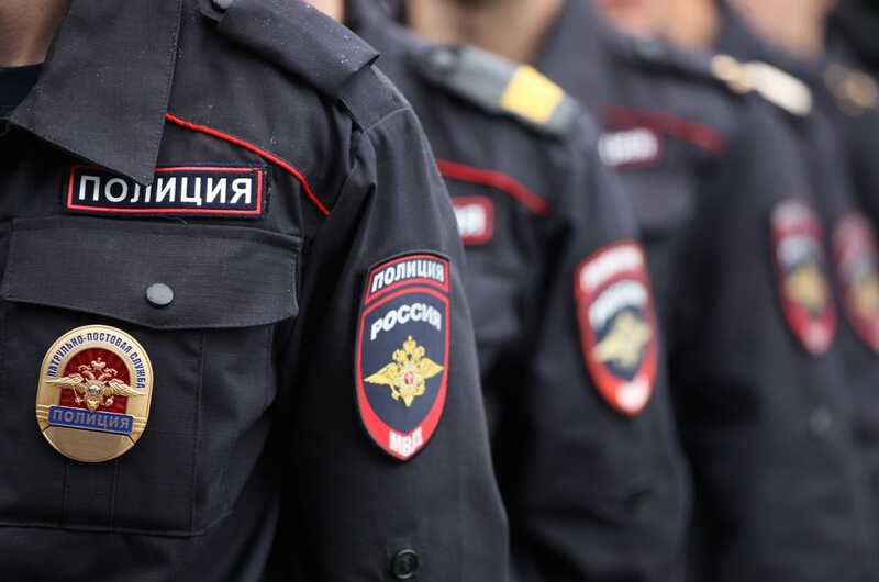 В Санкт-Петербурге задержана группа сотрудников полиции метрополитена за получение взяток от мигрантов