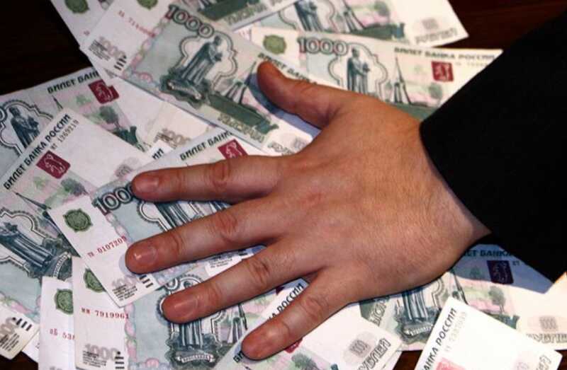 Депутаты Сергей Меркулов и Антон Глушков могут стать фигурантами в деле о крупных хищениях в Курской области