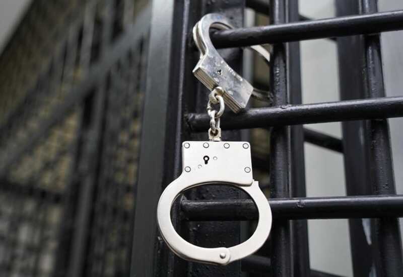 Обвиняемый в мошенничестве адвокат Скрыпник отправился в зону специальной военной операции (СВО), в результате чего процесс по делу был приостановлен