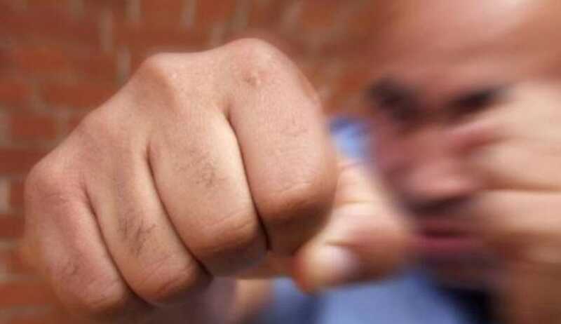 В Волгоградской области подростки избили пенсионера из-за сделанного им замечания
