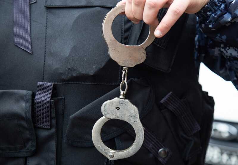 В Москве задержали мошенника, который обещал обменять рубли на доллары