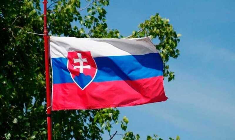 Словакия поставила под сомнение очередной пакет санкций Евросоюза против России