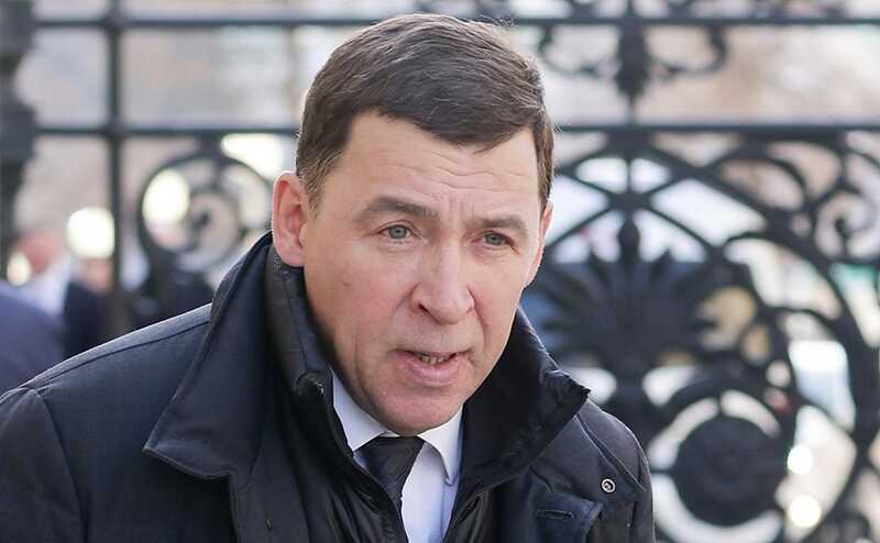 В деле Евгения Куйвашева обнаружились откаты, «кошельки» и фармацевтические схемы