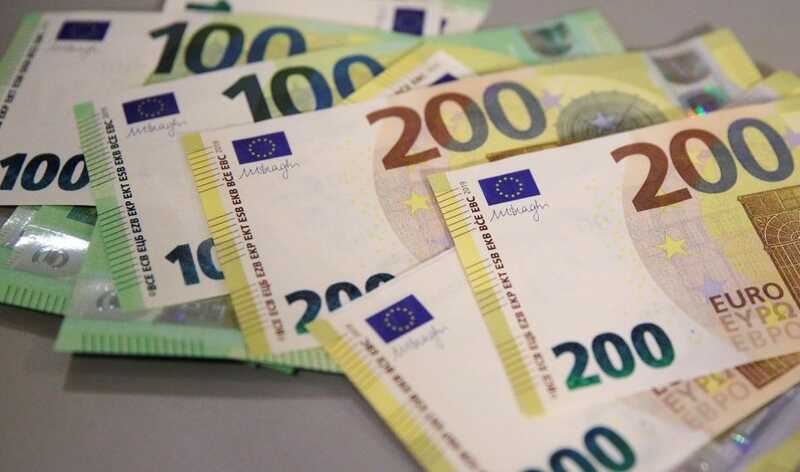 Polish officials detain six individuals in connection with a scam involving EU food assistance program