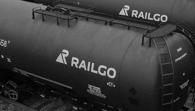 Следователи изымают документы в московском офисе компании Railgo, занимающейся транспортировкой нефти