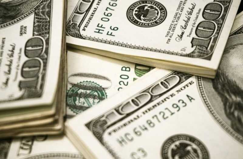 Доллар теряет доверие: МВФ фиксирует капиталопоток из США