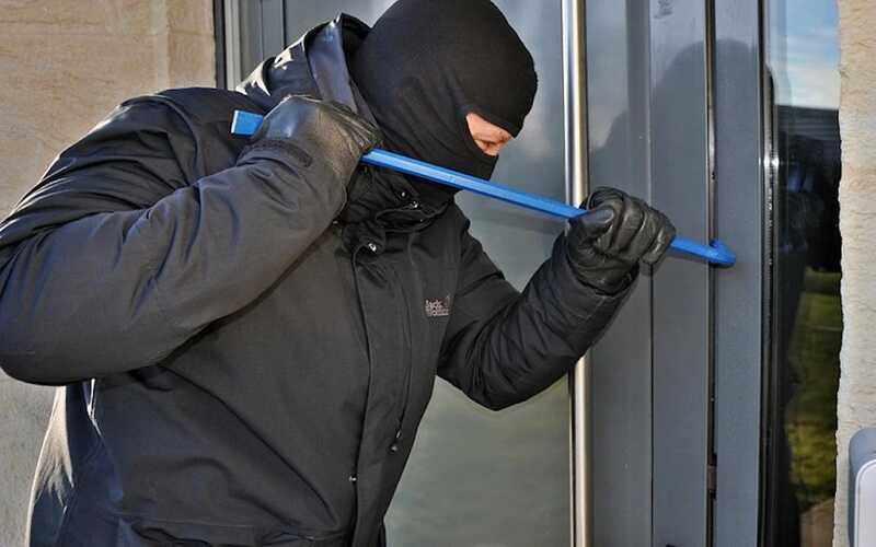 Злоумышленники украли миллионы из отделения почты на улице Медиков в Москве
