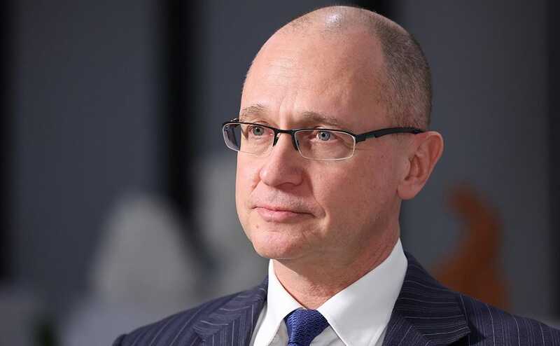 Сергей Кириенко постепенно уменьшает полномочия Дмитрия Козака