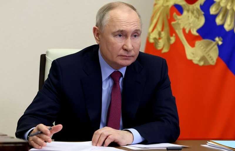 Путин готов к полному прекращению огня, если войска будут выведены из Донецкой области