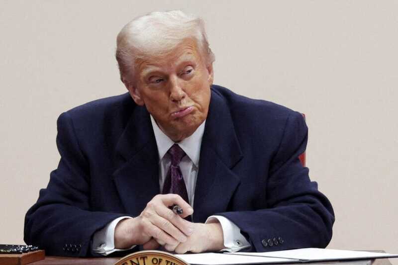 Пресс-секретарь Кэролайн Ливитт поделилась планами Трампа о визите в Россию