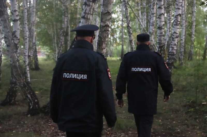 В Ленинградской области женщина обнаружила 9 кг мефедрона, прогуливаясь по лесу