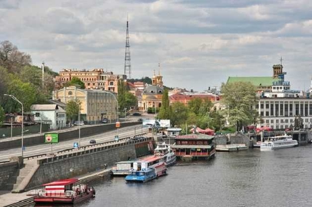 Человек Грановского и топ ГУД прихватили землю под застройку на Подоле