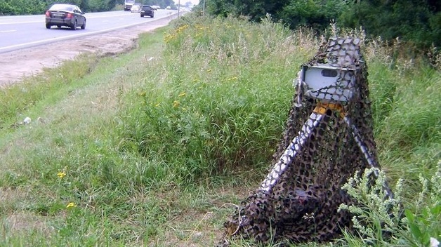 Водители по всей стране уничтожают дорожные камеры и вот почему