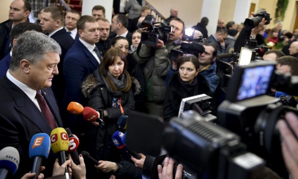 Петр Порошенко попрощался в Мирославом Поповичем uridexiqezideuglv
