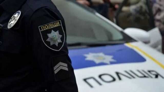 В Днепре возле супермаркета мужчина выстрелил в покупателя без маски