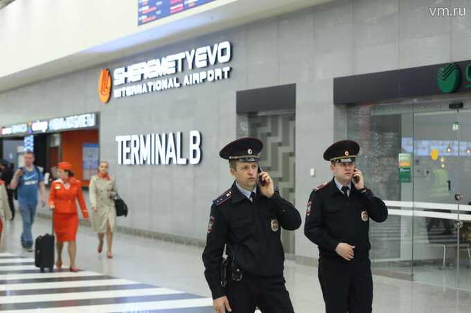 Москвича спасли из бесконечного наркотрипа полицейские в Шереметьево